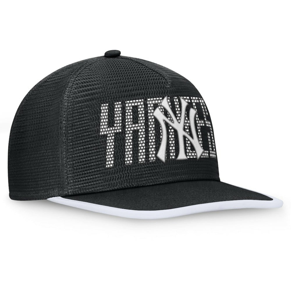 Black New York Yankees Fanatics Let's Glow Line Drive Snapback Hat