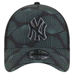 Black New York Yankees New Era 9FORTY A-Frame Trucker Adjustable Hat