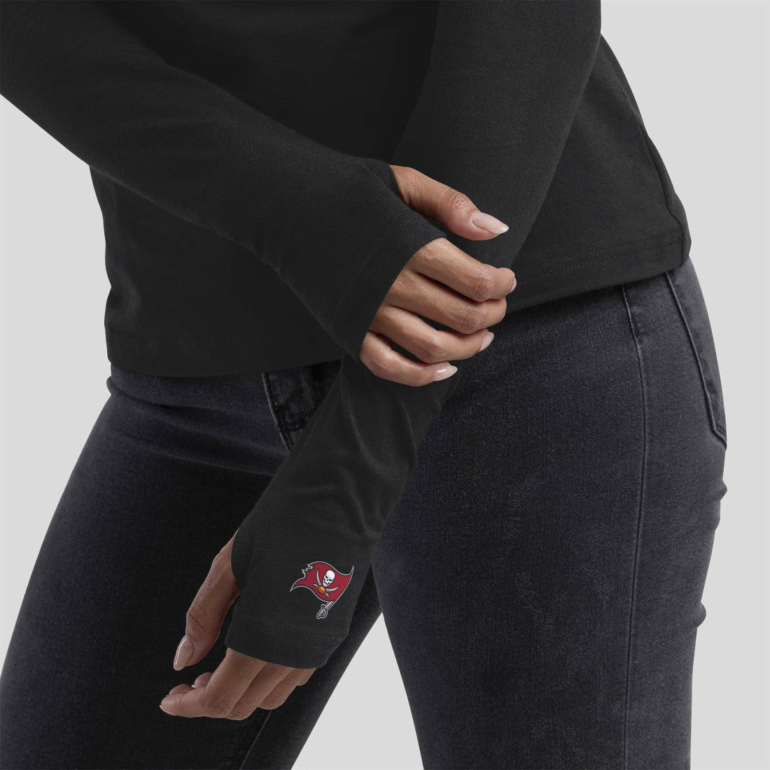 WEAR by Erin Andrews x Gracie Hunt Women's Mesh Panel Long Sleeve T-Shirt - Tampa Bay Buccaneers T-shirts