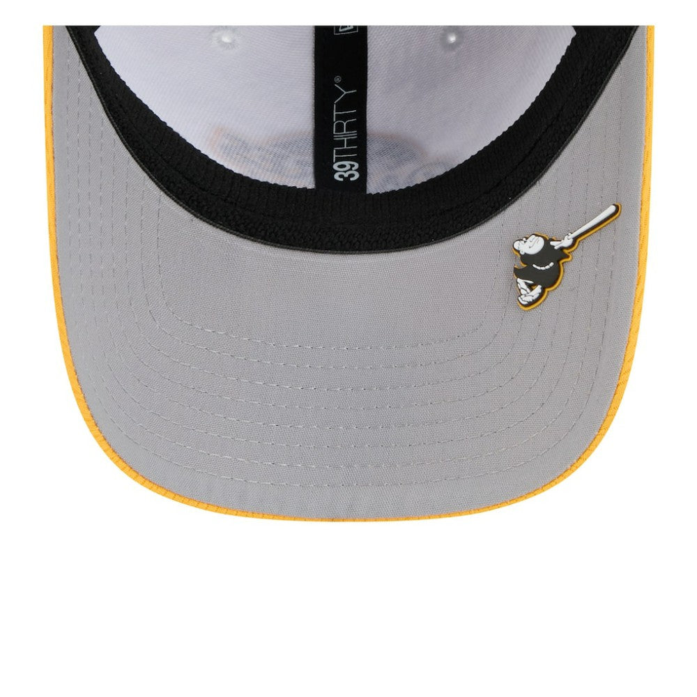 Brown/Gold San Diego Padres New Era 2025 MLB Clubhouse 39THIRTY Flex Hat