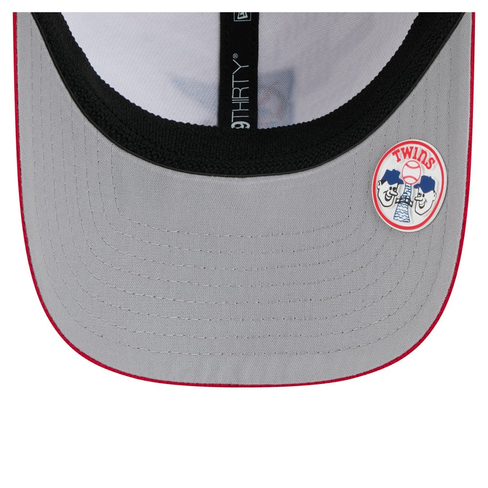 Navy/Red Minnesota Twins New Era 2025 MLB Clubhouse 39THIRTY Flex Hat