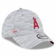 Gray Los Angeles Angels New Era 2025 MLB Clubhouse 39THIRTY Flex Hat
