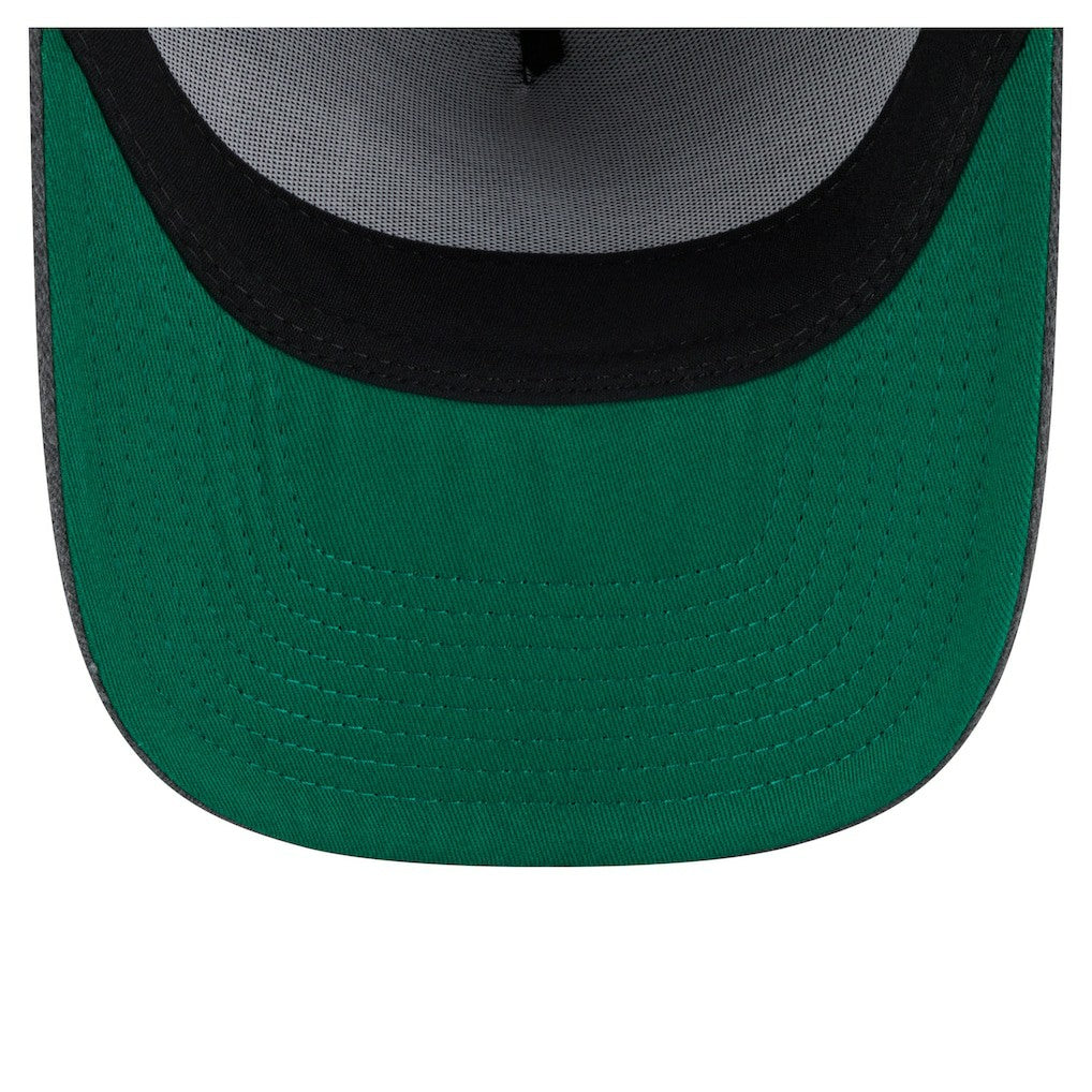 New Era Brooklyn Nets Throwback Washed Pre-Curved 9FIFTY Snapback Hat