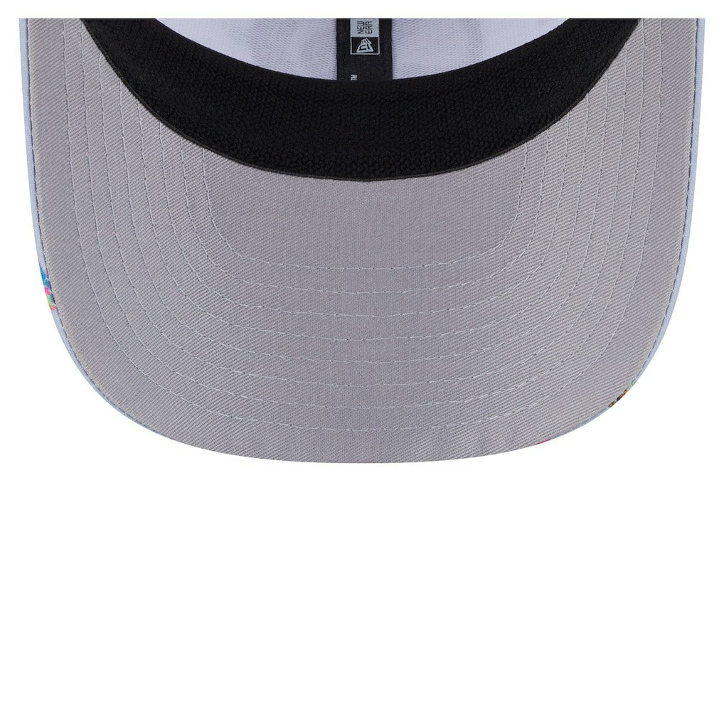 New Era Atlanta Hawks Adventure Aloha Pattern 9SEVENTY Stretch-Snap Hat