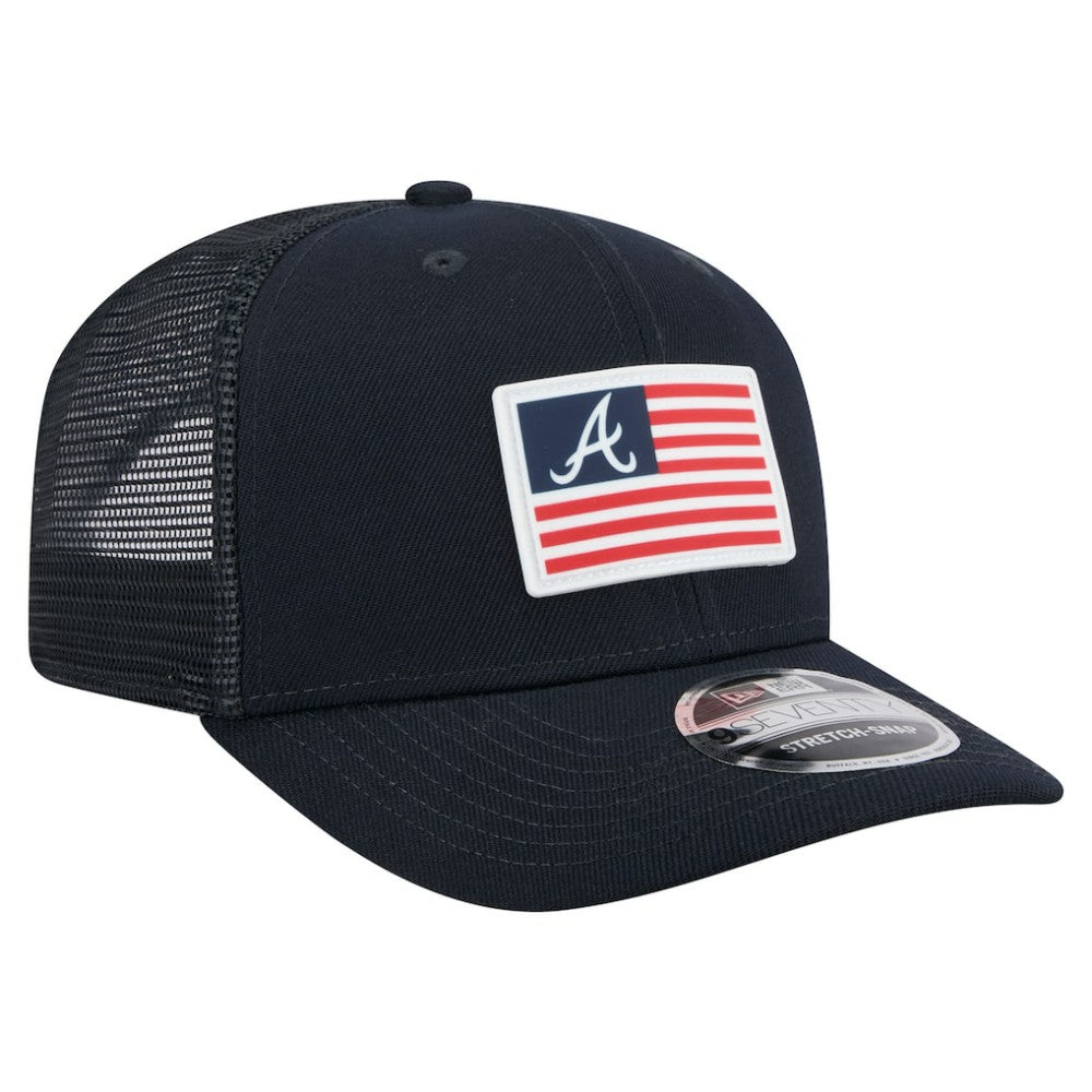 Navy Atlanta Braves New Era Flag 9SEVENTY Stretch-Snap Hat