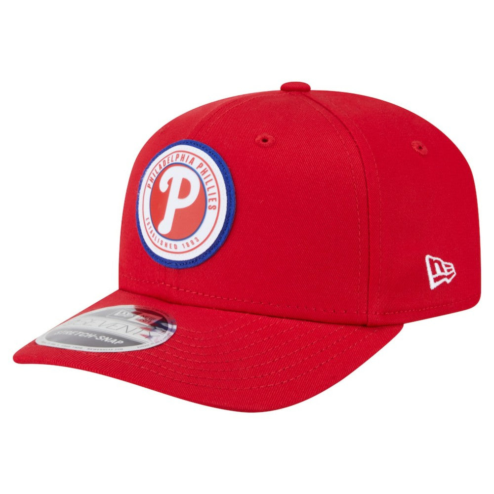 Red Philadelphia Phillies New Era Circle Patch 9SEVENTY Stretch-Snap Hat