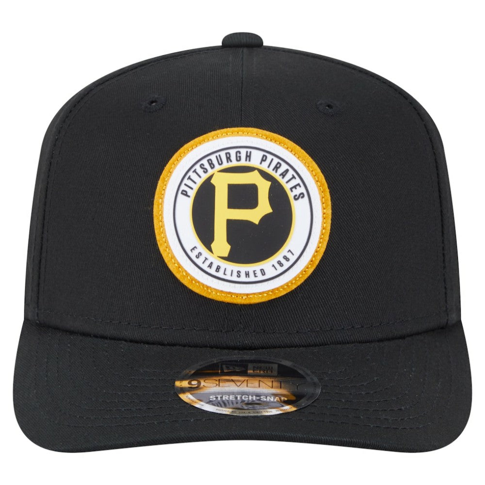 Black Pittsburgh Pirates New Era Circle Patch 9SEVENTY Stretch-Snap Hat