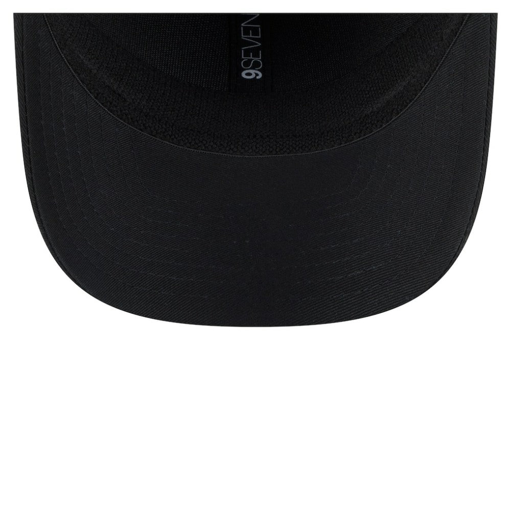 Black San Francisco Giants New Era Circle Patch 9SEVENTY Stretch-Snap Hat
