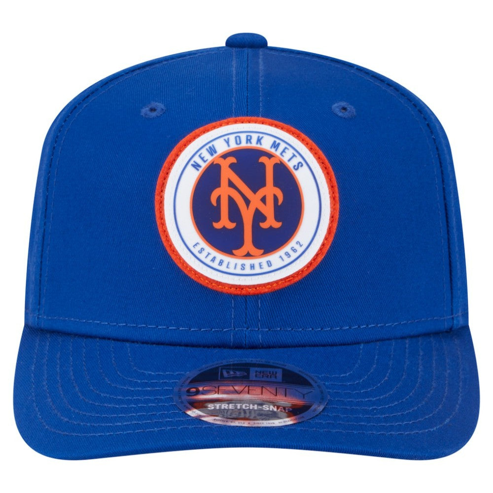 Royal New York Mets New Era Circle Patch 9SEVENTY Stretch-Snap Hat
