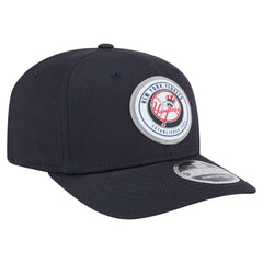Navy New York Yankees New Era Circle Patch 9SEVENTY Stretch-Snap Hat