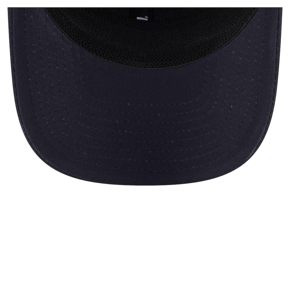 Navy Atlanta Braves New Era Circle Patch 9SEVENTY Stretch-Snap Hat