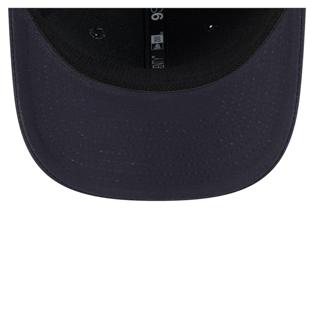 Navy Detroit Tigers New Era Circle Patch 9SEVENTY Stretch-Snap Hat