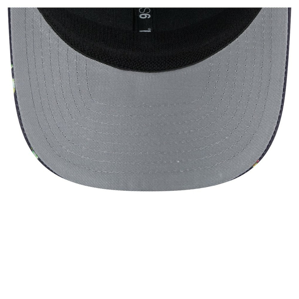 Black New York Yankees New Era Adventure Drinks Pattern 9SEVENTY Stretch-Snap Hat