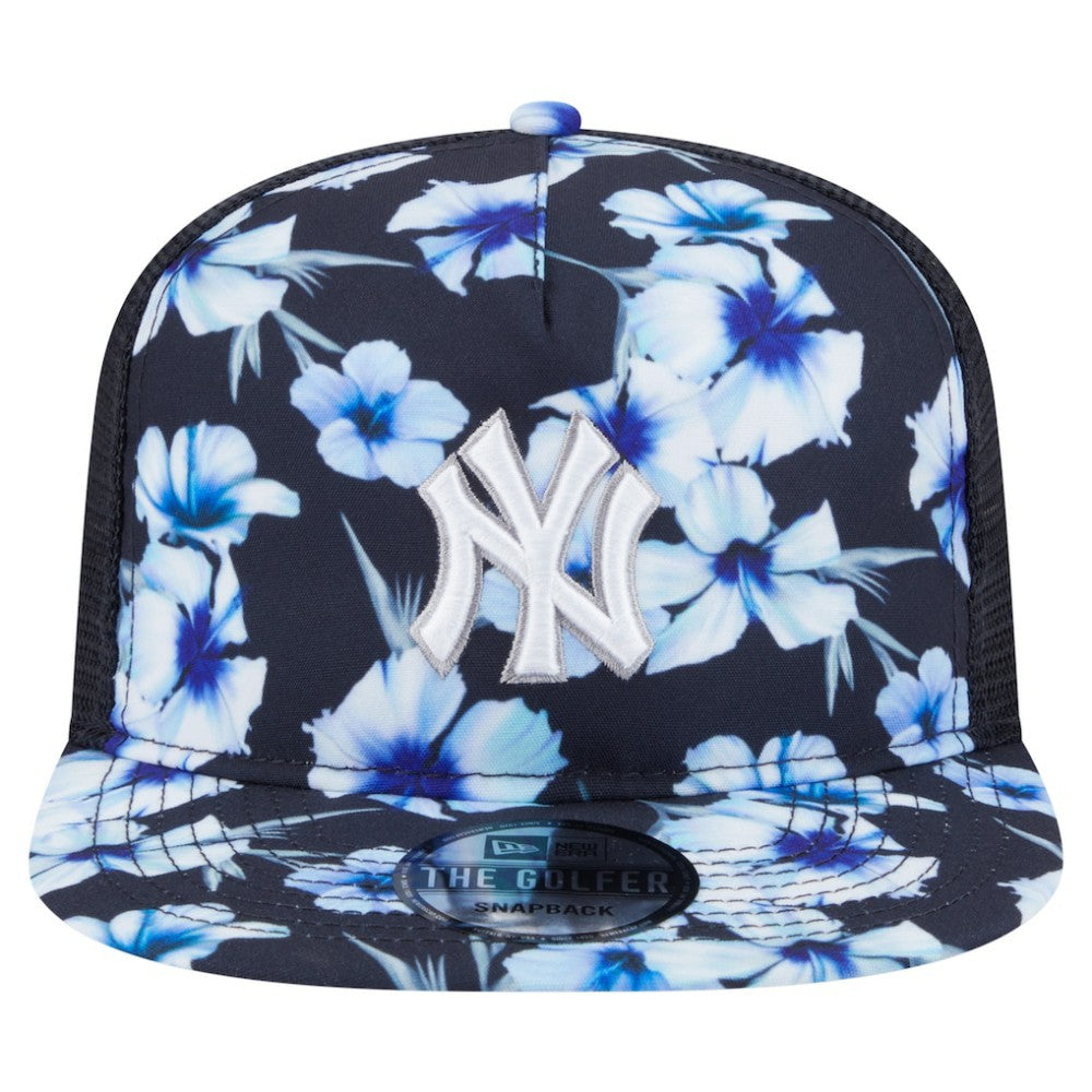 Navy New York Yankees New Era Adventure Pattern Golfer Trucker Snapback Hat