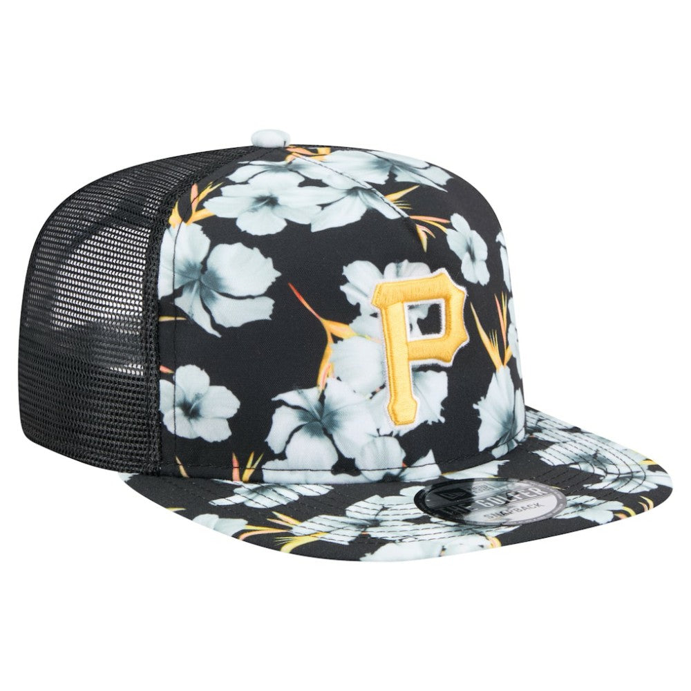 Black Pittsburgh Pirates New Era Adventure Pattern Golfer Trucker Snapback Hat