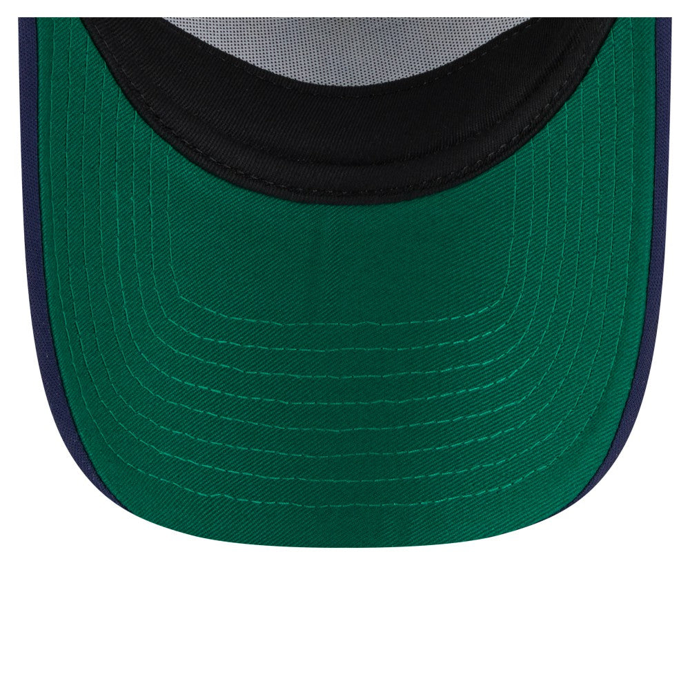 White Milwaukee Brewers New Era Distressed 9FORTY A-Frame Adjustable Trucker Hat