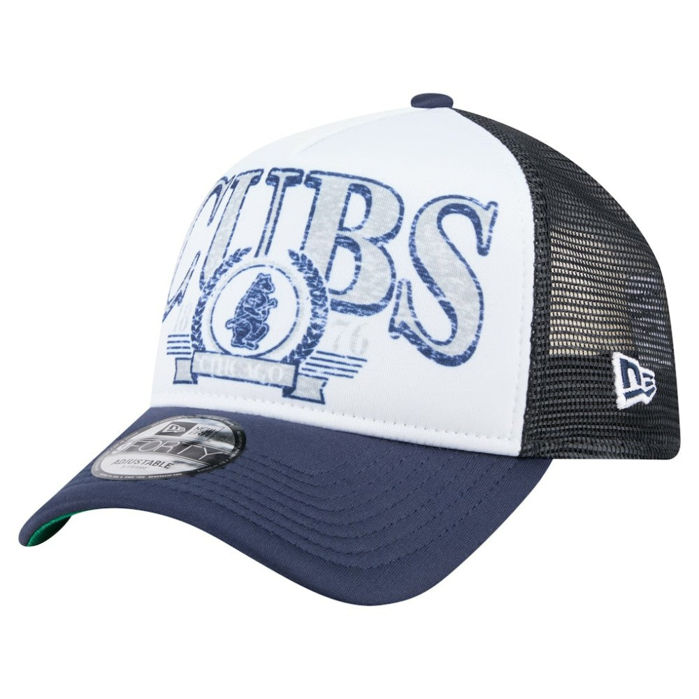 White/Navy Chicago Cubs New Era Distressed 9FORTY A-Frame Adjustable Trucker Hat