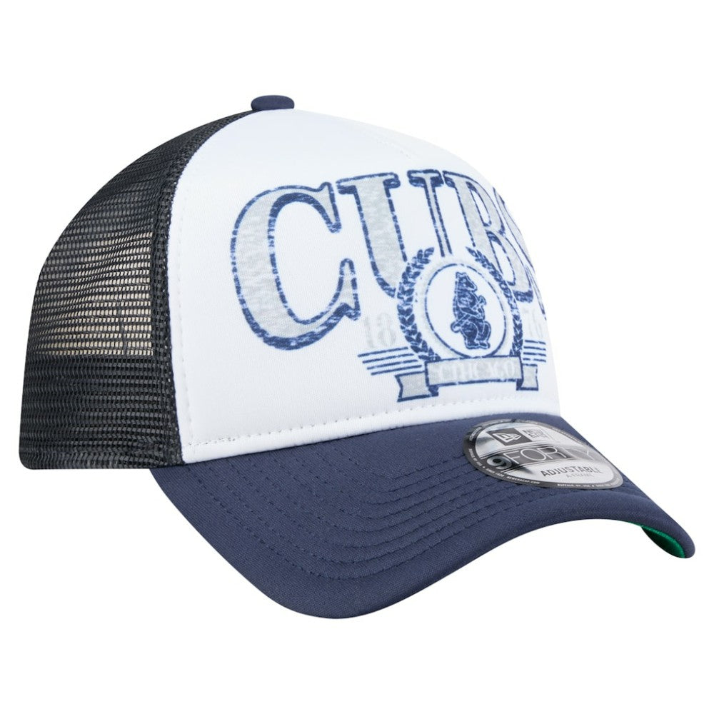 White/Navy Chicago Cubs New Era Distressed 9FORTY A-Frame Adjustable Trucker Hat