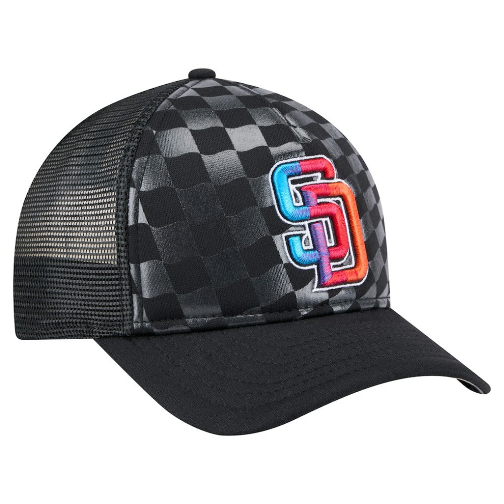 Black San Diego Padres New Era Gradient 9FORTY A-Frame M-Crown Trucker Adjustable Hat