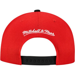 NHL Chicago Blackhawks Mitchell & Ness Underarch Two-Tone Pro Crown Snapback Hat