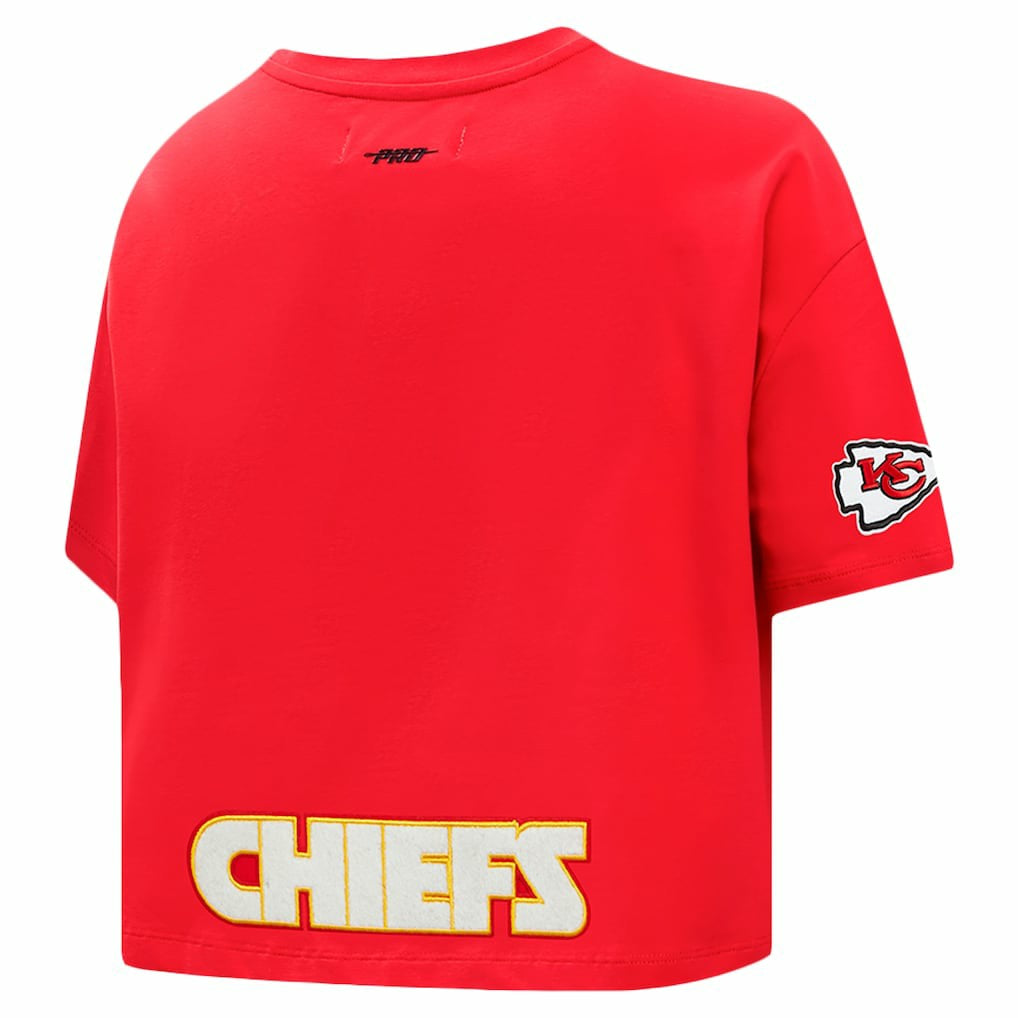 Travis Kelce  Pro Standard Women's Player Name & Number Cropped Boxy T-Shirt - Kansas City Chiefs T-shirts