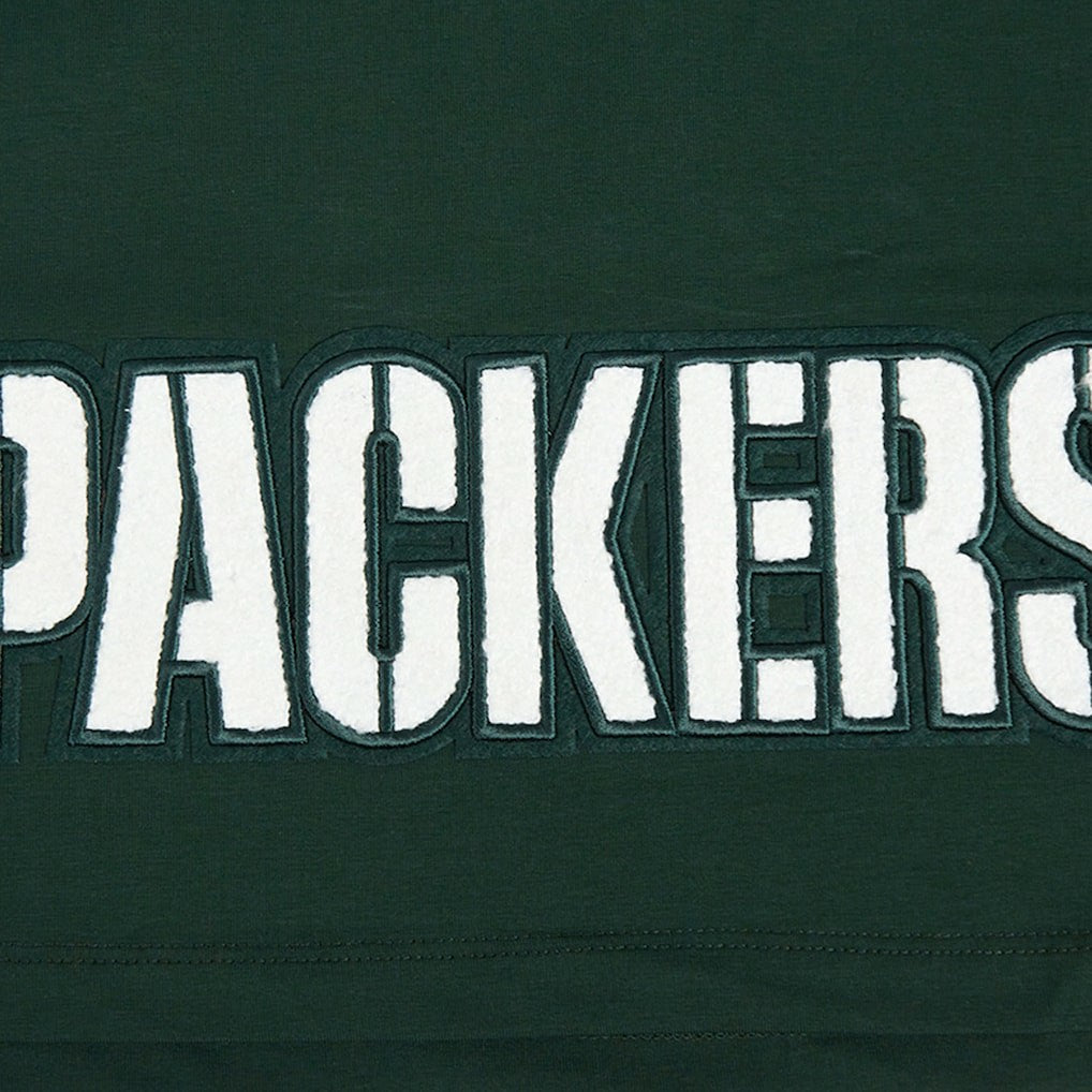 Jordan Love  Pro Standard Women's Player Name & Number Cropped Boxy T-Shirt - Green Bay Packers T-shirts