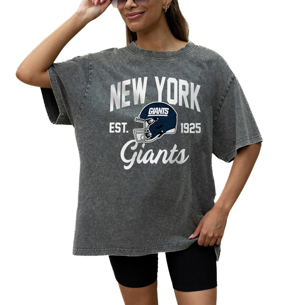 Gameday Couture Women's Throwback Oversized Snow Wash T-Shirt - New York Giants T-shirts