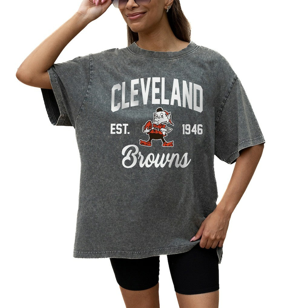 Gameday Couture Women's Throwback Oversized Snow Wash T-Shirt - Cleveland Browns T-shirts