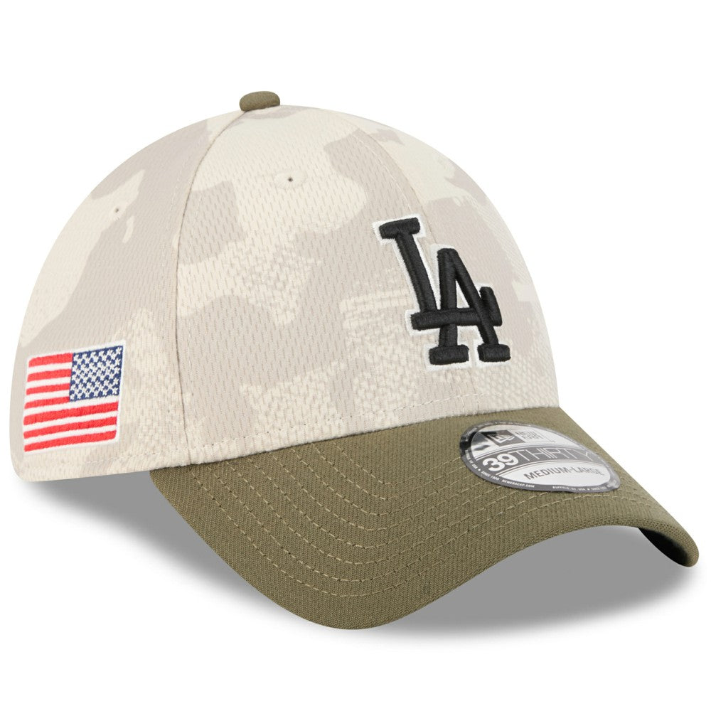 Light Beige/Olive Los Angeles Dodgers New Era 2025 Armed Forces Day 39THIRTY Flex Hat