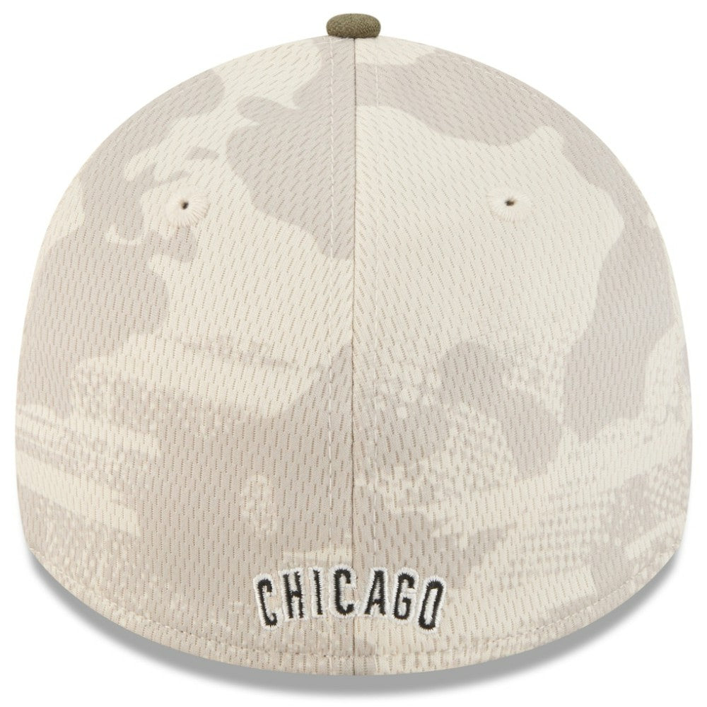 Light Beige/Olive Chicago Cubs New Era 2025 Armed Forces Day 39THIRTY Flex Hat