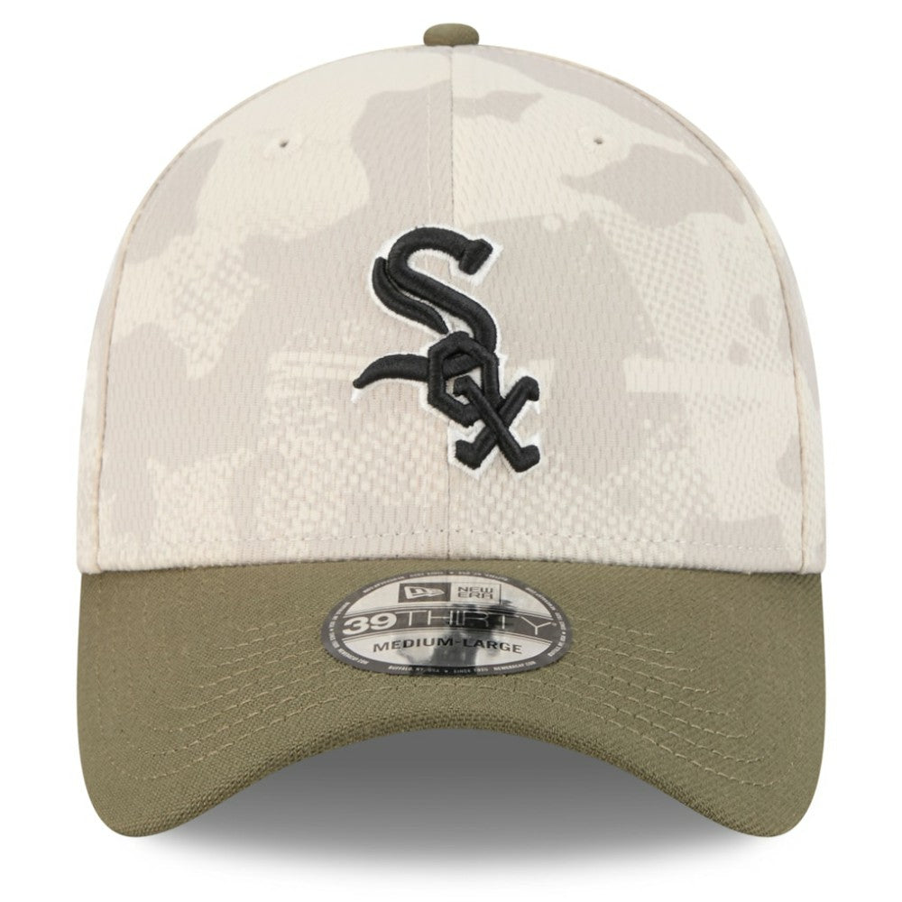 Light Beige/Olive Chicago White Sox New Era 2025 Armed Forces Day 39THIRTY Flex Hat