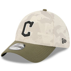 Light Beige/Olive Cleveland Guardians New Era 2025 Armed Forces Day 39THIRTY Flex Hat