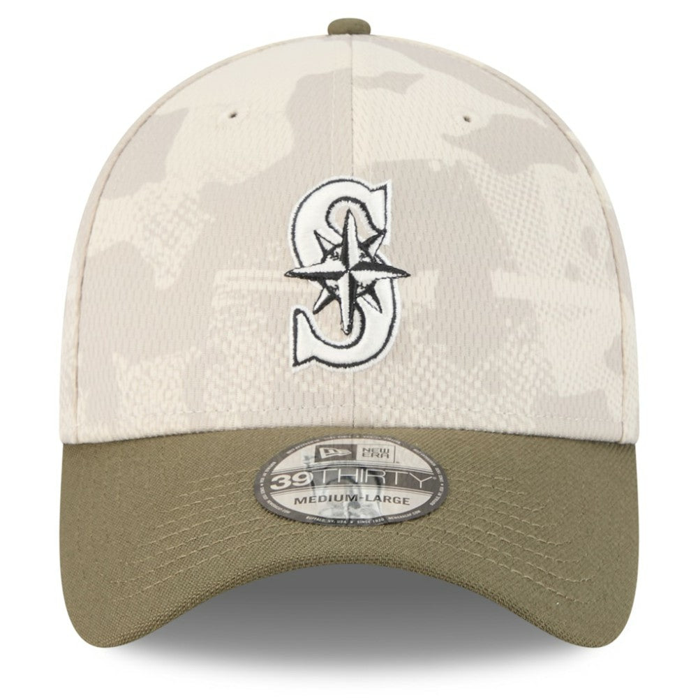 Light Beige/Olive Seattle Mariners New Era 2025 Armed Forces Day 39THIRTY Flex Hat