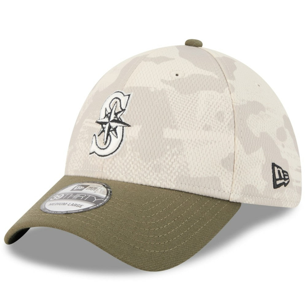 Light Beige/Olive Seattle Mariners New Era 2025 Armed Forces Day 39THIRTY Flex Hat