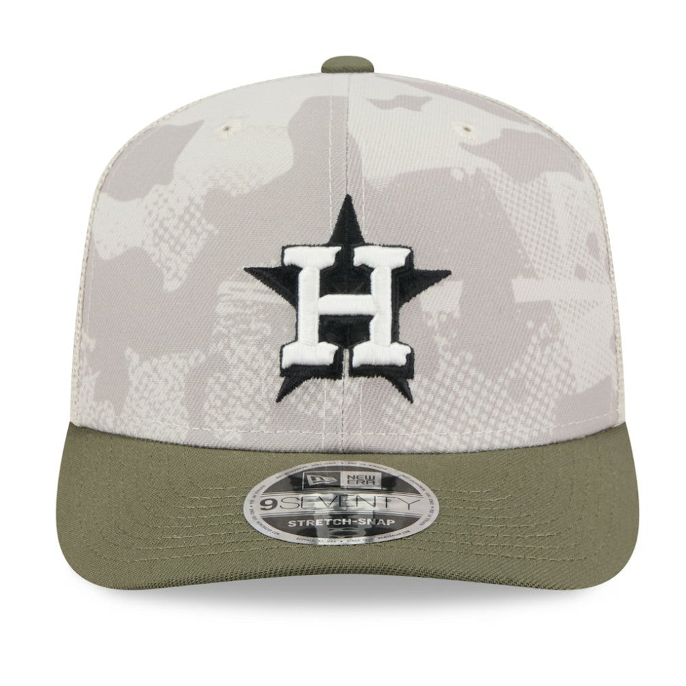 Light Beige/Olive Houston Astros New Era 2025 Armed Forces Day 9SEVENTY Stretch-Snap Hat