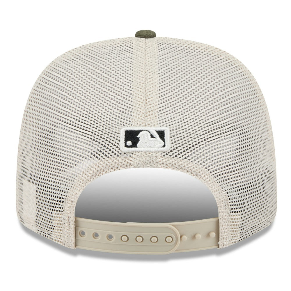 Light Beige/Olive Miami Marlins New Era 2025 Armed Forces Day 9SEVENTY Stretch-Snap Hat