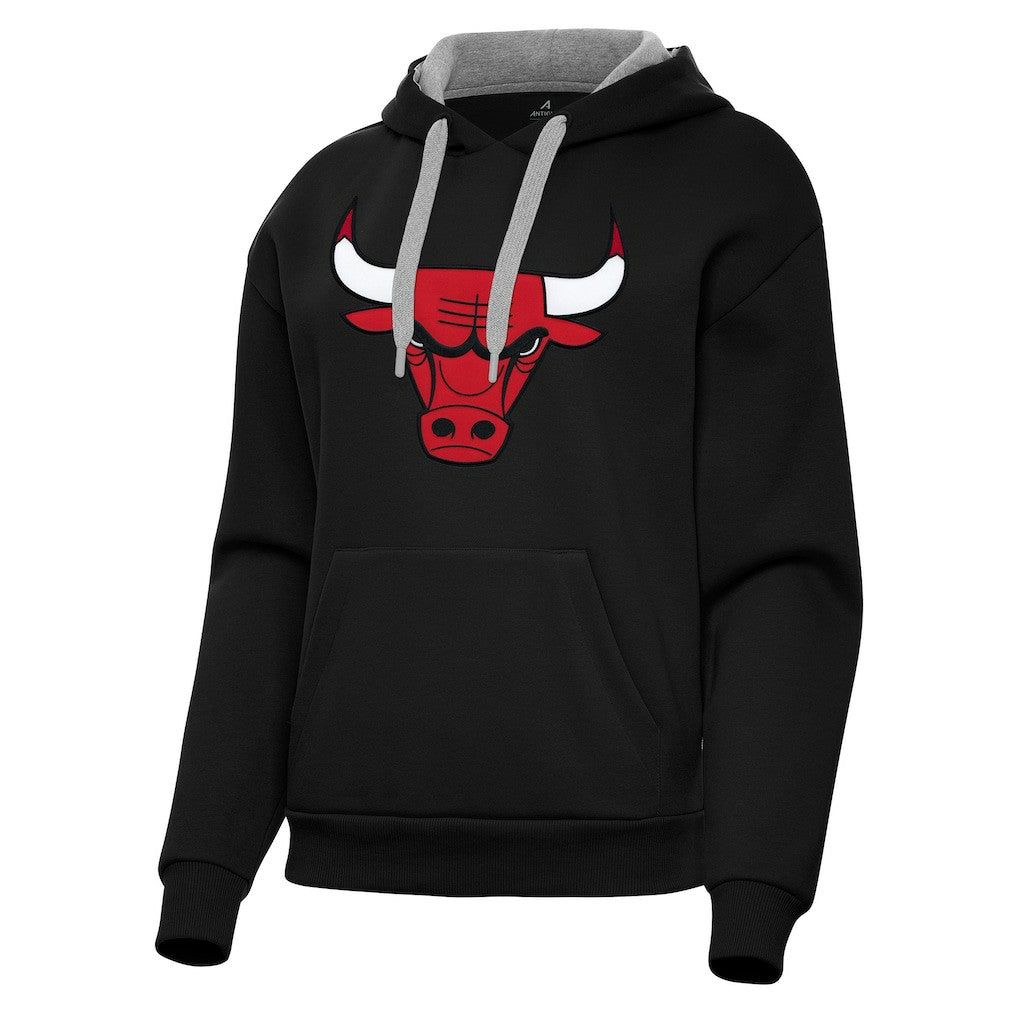 Chicago Bulls Antigua Women's Victory Pullover Hoodie