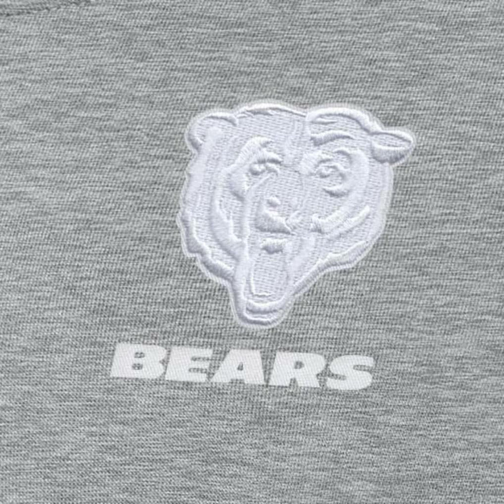 Antigua Women's Victory Crew Pullover Sweatshirt - Chicago Bears Pullover
