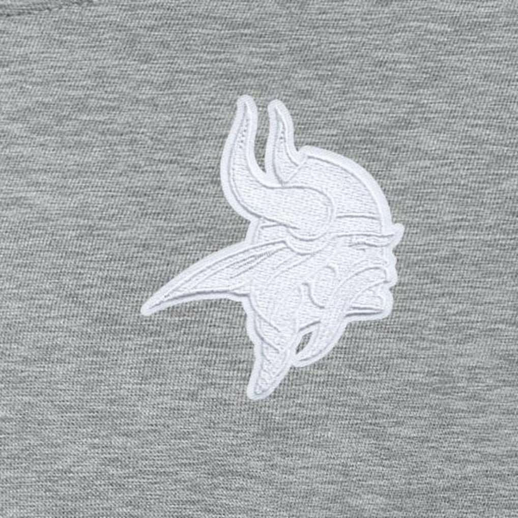 Antigua Women's Victory Crew Pullover Sweatshirt - Minnesota Vikings Pullover