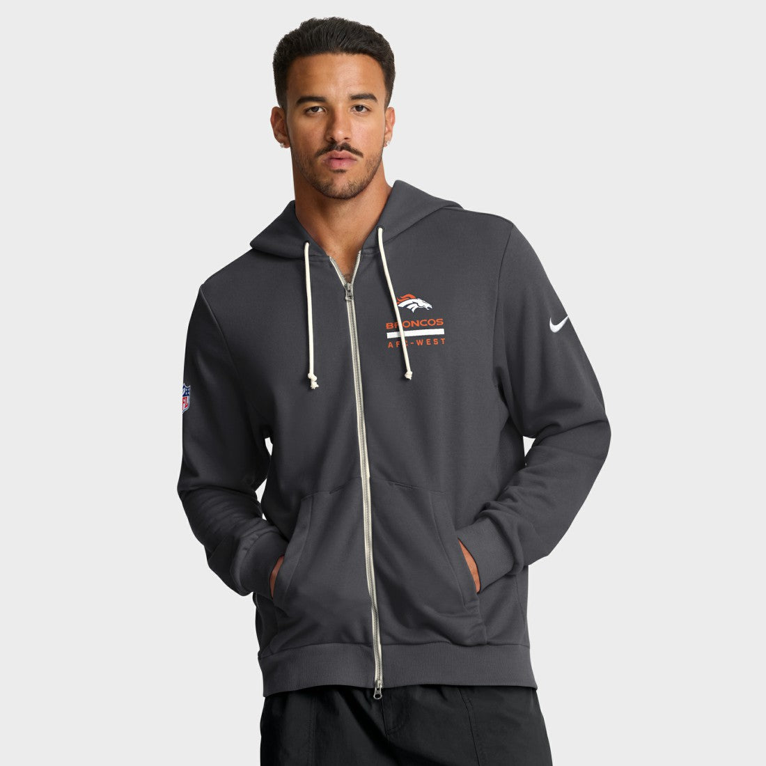 Sideline Standard Issue Utility Player Dri-FIT Full-Zip Hoodie - Denver Broncos Hoodies