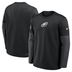 Sideline Coach Therma-FIT Long Sleeve T-Shirt - Philadelphia Eagles T-shirts