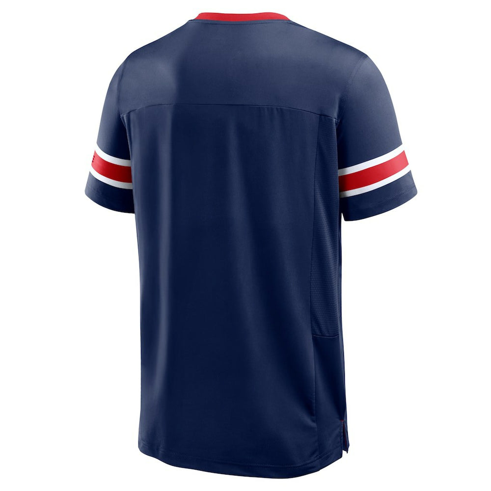 Hometown Premium Hashmark V-Neck T-Shirt - New England Patriots T-shirts