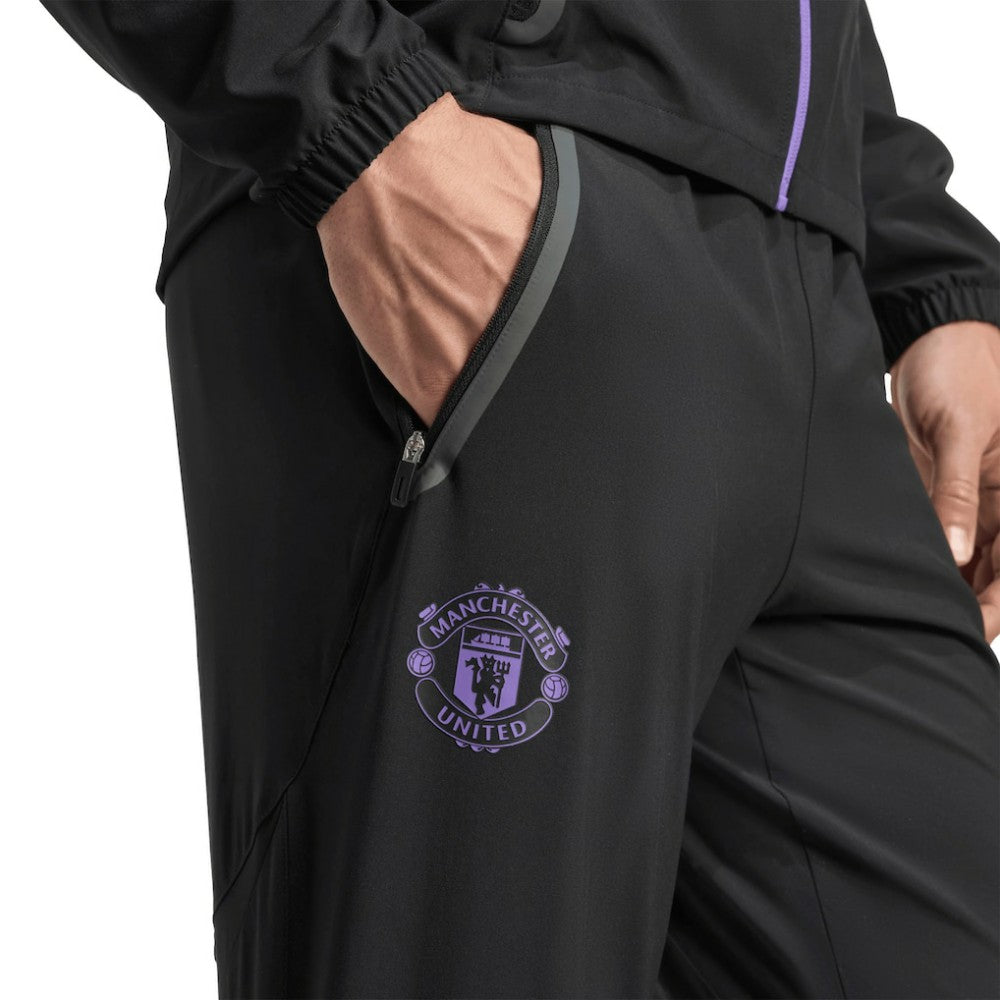Manchester United 2025/26 Tiro Vis Tech AEROREADY Travel Pants