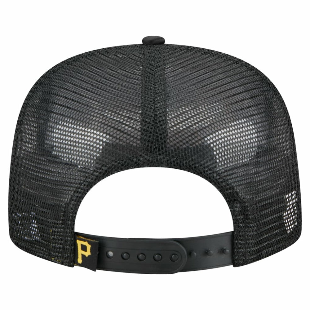 Black Pittsburgh Pirates New Era Retro Satin Script Golfer Adjustable Hat