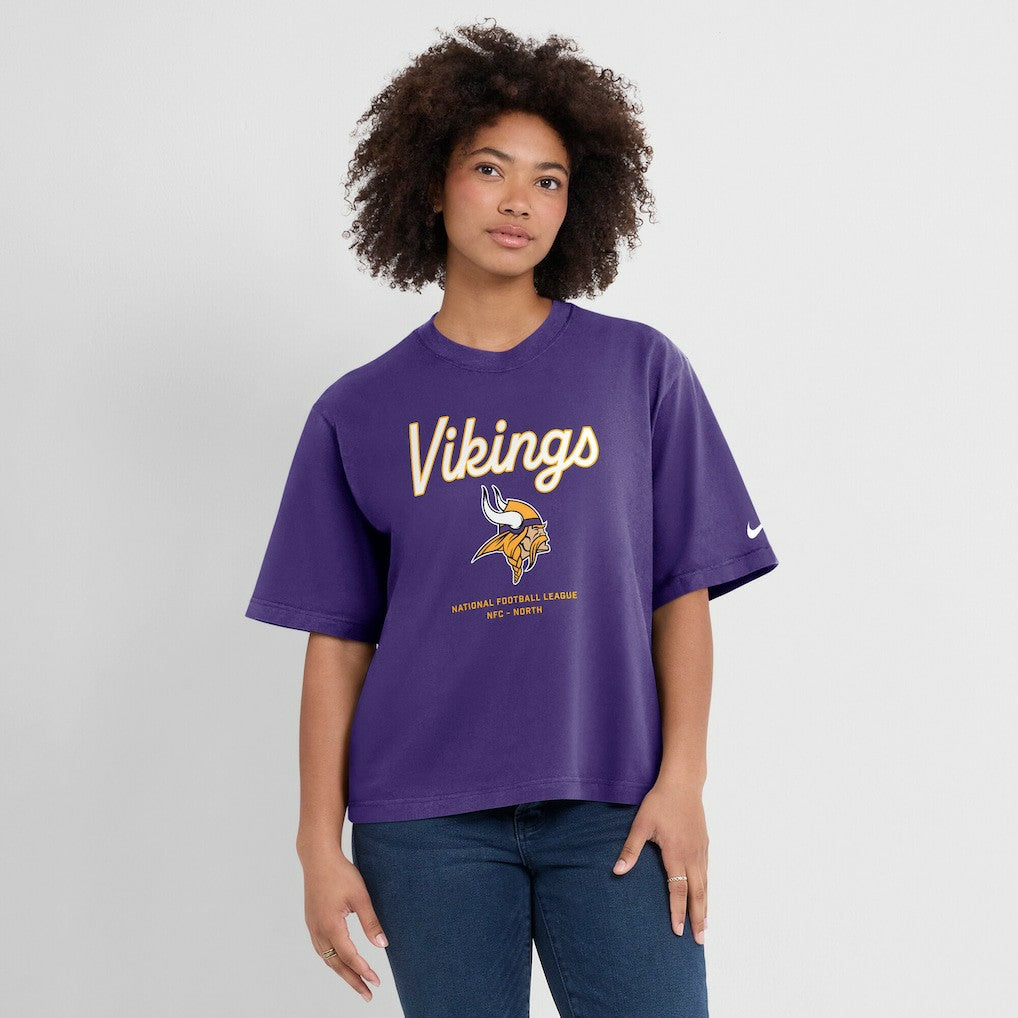 Women's Essential Script Relaxed Boxy T-Shirt - Minnesota Vikings T-shirts