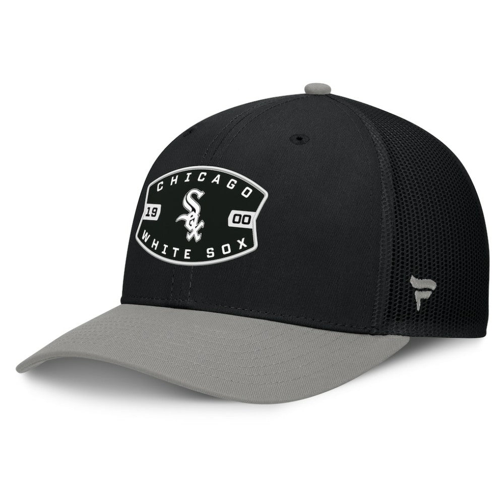 Black/Gray Chicago White Sox Fanatics Cutoff Adjustable Trucker Hat