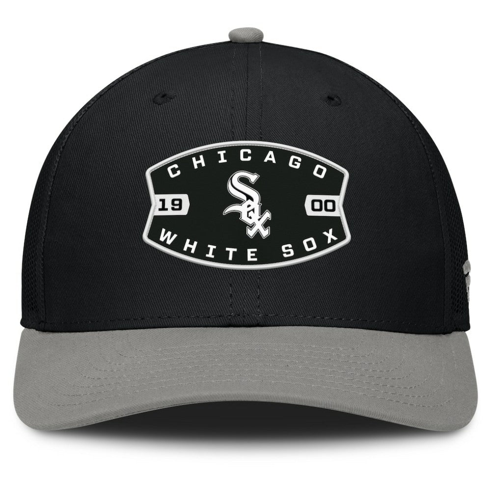 Black/Gray Chicago White Sox Fanatics Cutoff Adjustable Trucker Hat