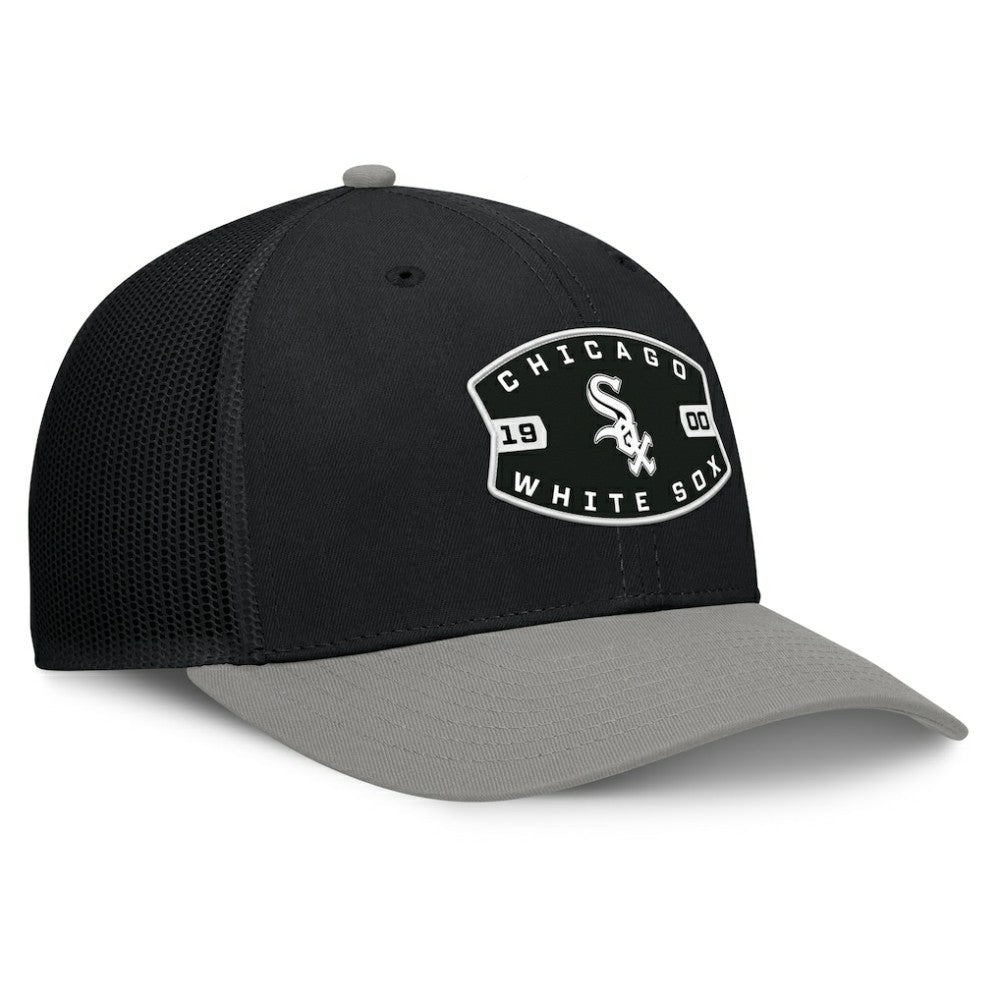 Black/Gray Chicago White Sox Fanatics Cutoff Adjustable Trucker Hat