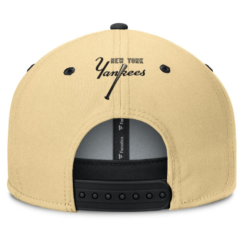 Khaki New York Yankees Fanatics Duel Adjustable Hat