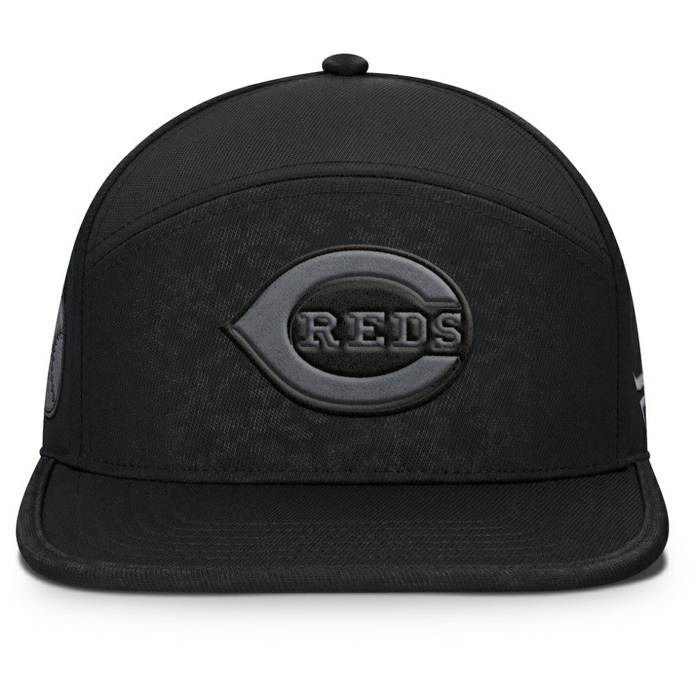 Black Cincinnati Reds Fanatics Platoon Snapback Hat
